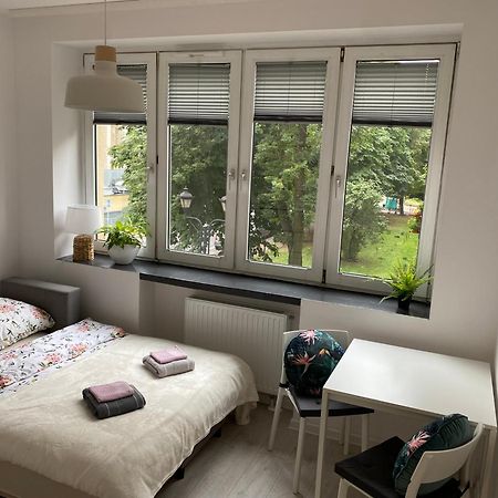 Kawalerki Basi Przy Dabrowskiego 22 Katowice Extérieur photo